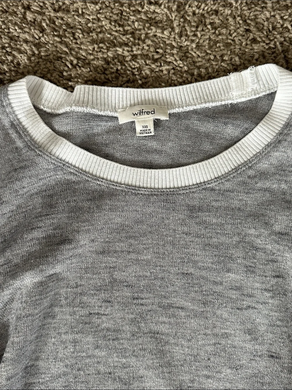 Wilfred Gray and White Lightweight Crewneck Sweater - Picture 3 of 3